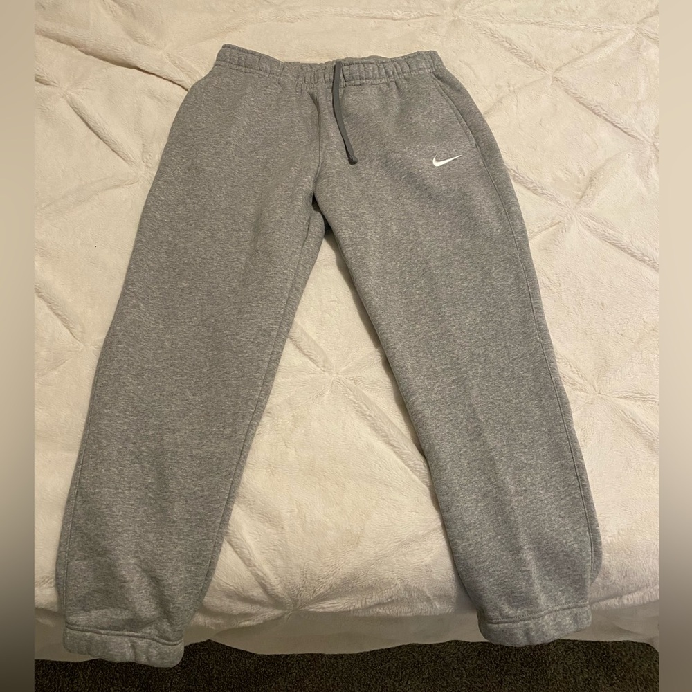 Nike Women Gray joggers